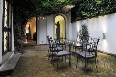 TRASTEVERE, BEAUTIFUL PROPERTY ON MULTIPLE LEVELS