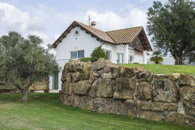 CAPALBIO, PESCIA ROMANA PRESTIGIOSA VILLA