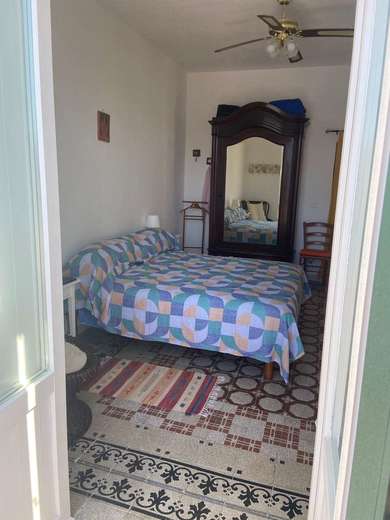 PONZA FOUR-ROOM APARTMENT FOR SALE