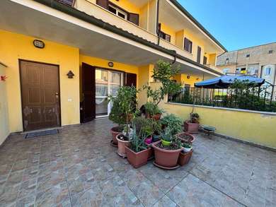 NEPI - APARTMENT IN A TERRACED HOUSE