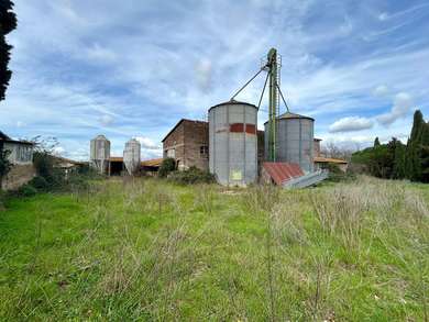 UN GIOIELLO TRA LE COLLINE TOSCANE