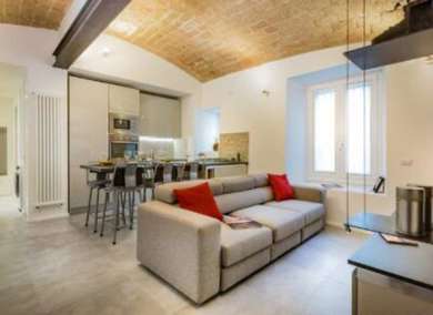 VILLA ALBANI, RENOVATED APARTMENT