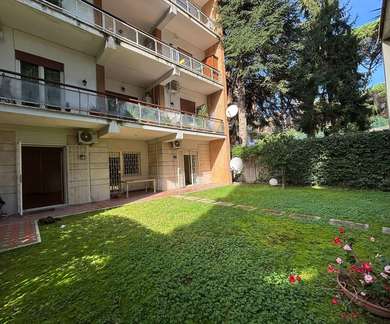 Charming Apartment with Garden