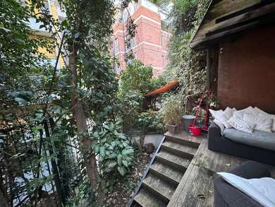 VIGNA CLARA, APARTMENT WITH GARDEN