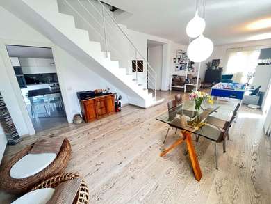 ELEGANTE ATTICO CON TERRAZZO