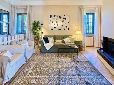 APPARTAMENTO IN VILLA CON GIARDINO