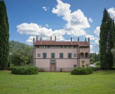 VETRALLA , SUGGESTIVA PROPRIETA'