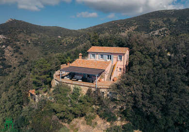MONTE ARGENTARIO, INCANTEVOLE PROPRIETA'
