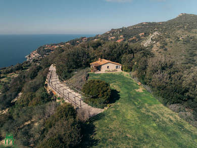 TENUTA CAPO D'UOMO SUL MONTE ARGENTARIO