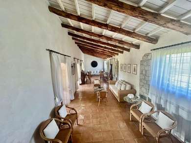 GIUSTINIANA, CASALE CON PISCINA E PARCO