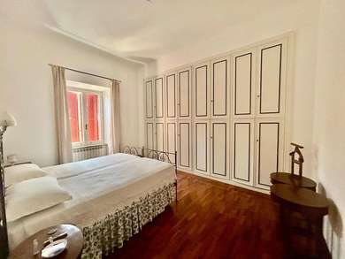 GIUSTINIANA, CASALE CON PISCINA E PARCO