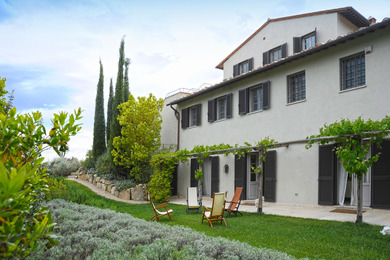 CAPALBIO, PRESTIGIOSA VILLA CON PISCINA