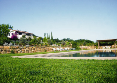 CAPALBIO, PRESTIGIOSA VILLA CON PISCINA