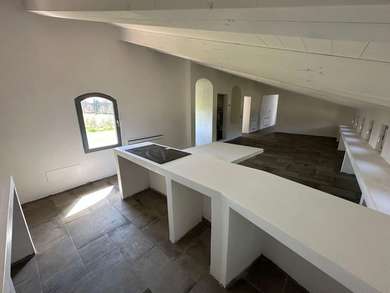 VETRALLA, SUGGESTIVE PROPERTY
