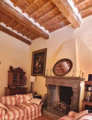 CAPALBIO, IN THE HISTORIC CENTER