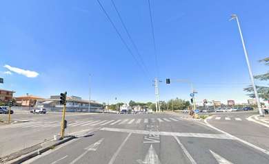 TORREVECCHIA SHOP FOR RENT