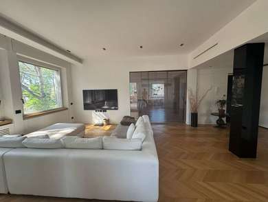 Modern Elegance in the Heart of Vigna Clara