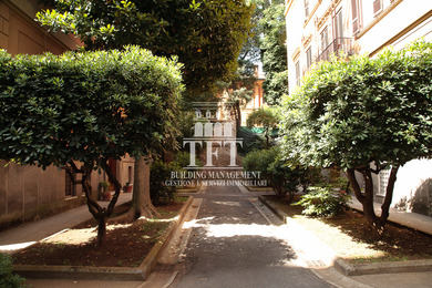 APPARTAMENTO IN PALAZZO D'EPOCA
