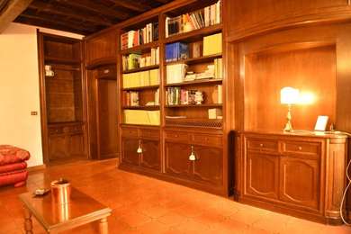 BARBERINI, BEAUTIFUL THREE-ROOM APARTMENT