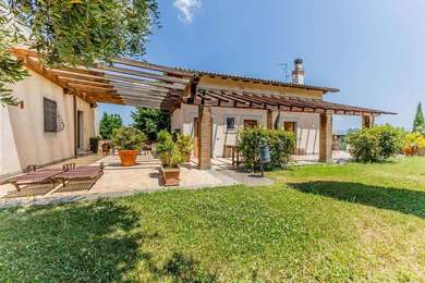 A TRUE GEM AMONG VINEYARDS AND OLIVE GROVES