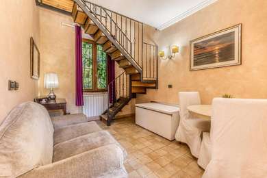 A TRUE GEM AMONG VINEYARDS AND OLIVE GROVES