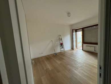 PRATO DELLA SIGNORA, APPARTAMENTO CON TERRAZZO