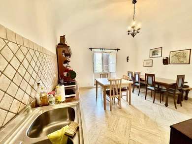 GUIDONIA MONTECELIO, STORICA RESIDENZA PANORAMICA