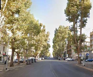COMMERCIAL PROPERTY ON VIALE PARIOLI