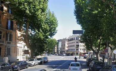 COMMERCIAL PROPERTY ON VIALE PARIOLI