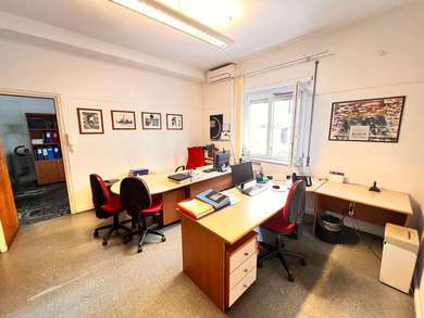 TORLONIA, LUMINOSO AMPIO UFFICIO