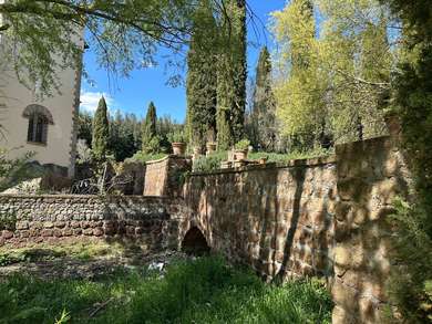 VITERBO, CHARMING PROPERTY