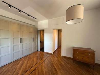 APPARTAMENTO PANORAMICO SUL TEVERE