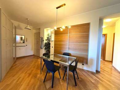 SAN LORENZO, RENOVATED PENTHOUSE