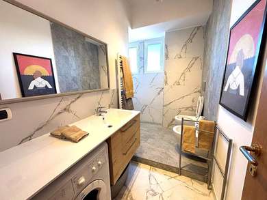 SAN LORENZO, RENOVATED PENTHOUSE