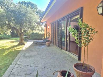 FORMELLO, SEMI-DETACHED VILLA WITH GARDEN