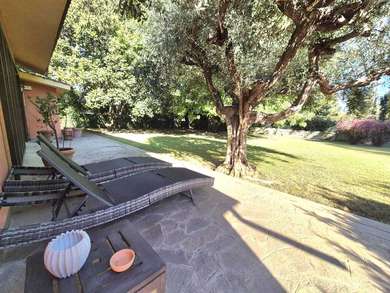 FORMELLO, SEMI-DETACHED VILLA WITH GARDEN