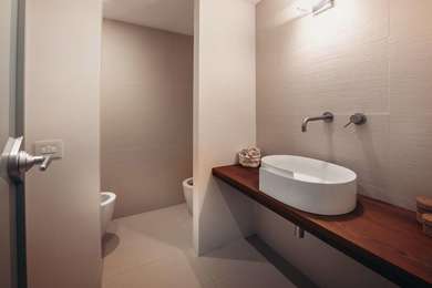 SINGLE FAMILY, VILLA WITH PARK AND SWIMMING POOL.