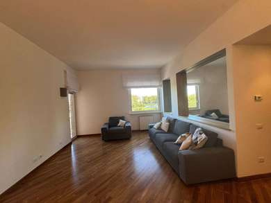 APPARTAMENTO PANORAMICO SUL TEVERE