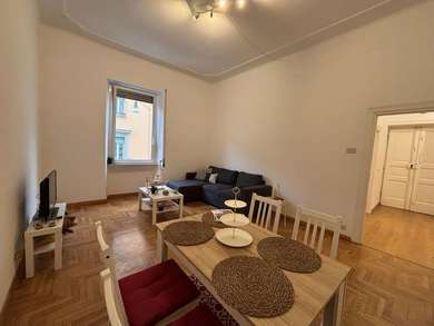 PIAZZA VERDI, LUMINOSO APPARTAMENTO