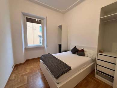 PIAZZA VERDI, LUMINOSO APPARTAMENTO