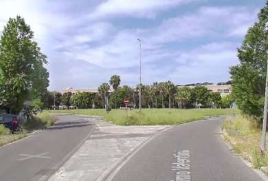 SAXA RUBRA, AD. CENTRO RAI, AMPIO CAPANNONE