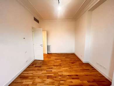 TRIESTE, APPARTAMENTO RISTRUTTURATO