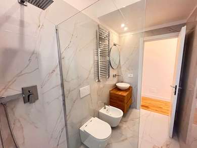 TRIESTE, APPARTAMENTO RISTRUTTURATO