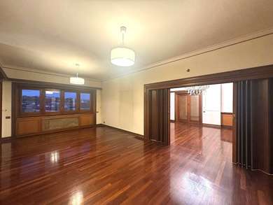 PRATI, APARTMENT WITH TERRACE