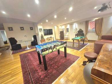 Villa Surrounded by Greenery with Pool