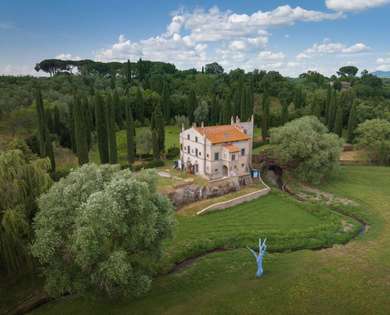 VITERBO, CHARMING PROPERTY
