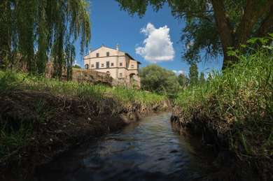 VITERBO, CHARMING PROPERTY