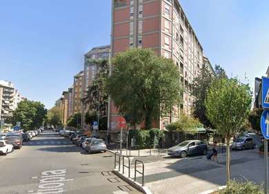 AFRICANO, LARGE COMMERCIAL PREMISES