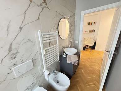 STYLISH TWO ROOM APARTMENT IN PARIOLI