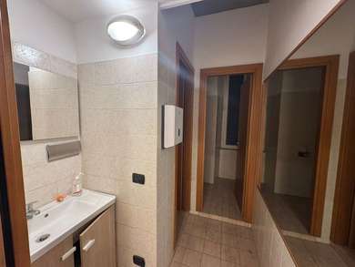 VIALE DELL'UNIVERSITA', SPACIOUS OFFICE